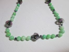 Wundervolle geschliffene Glasrosen Perlen Naturstein Perlen