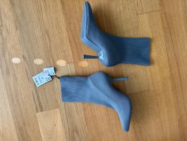 Sockenstiefel Grösse 38. Neu mit Etikett!
