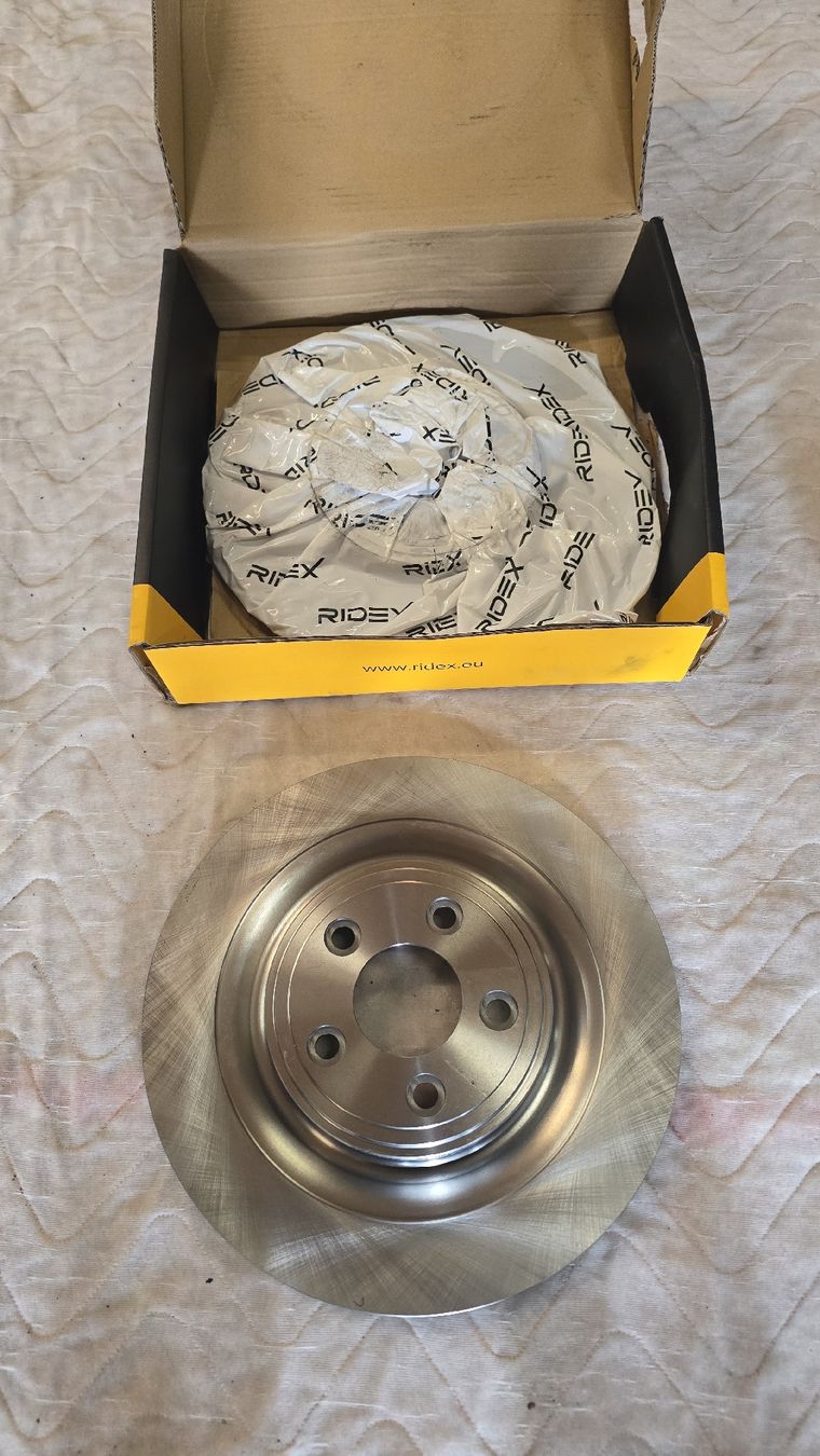 Jaguar Alle Autoersatzteile: Jaguar S-Type Bremsscheibe hinten – Neu und originalverpackt aus Recherswil von E46_Cab
