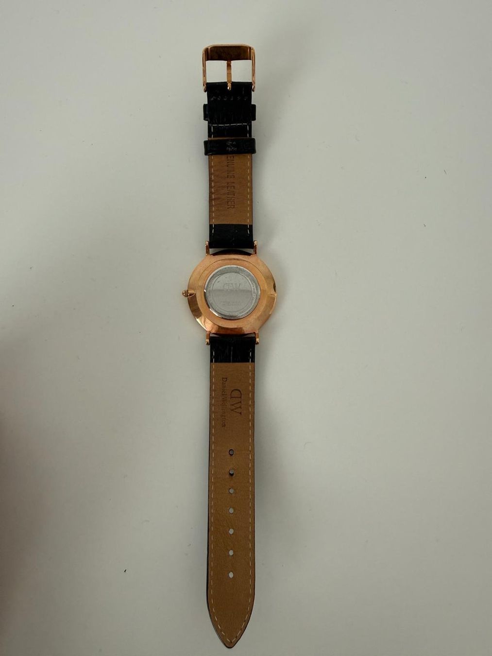 Daniel Wellington Orologi: Daniel Wellington Uhr – Usato da Ostermundigen venduto da sandrabriggen 1