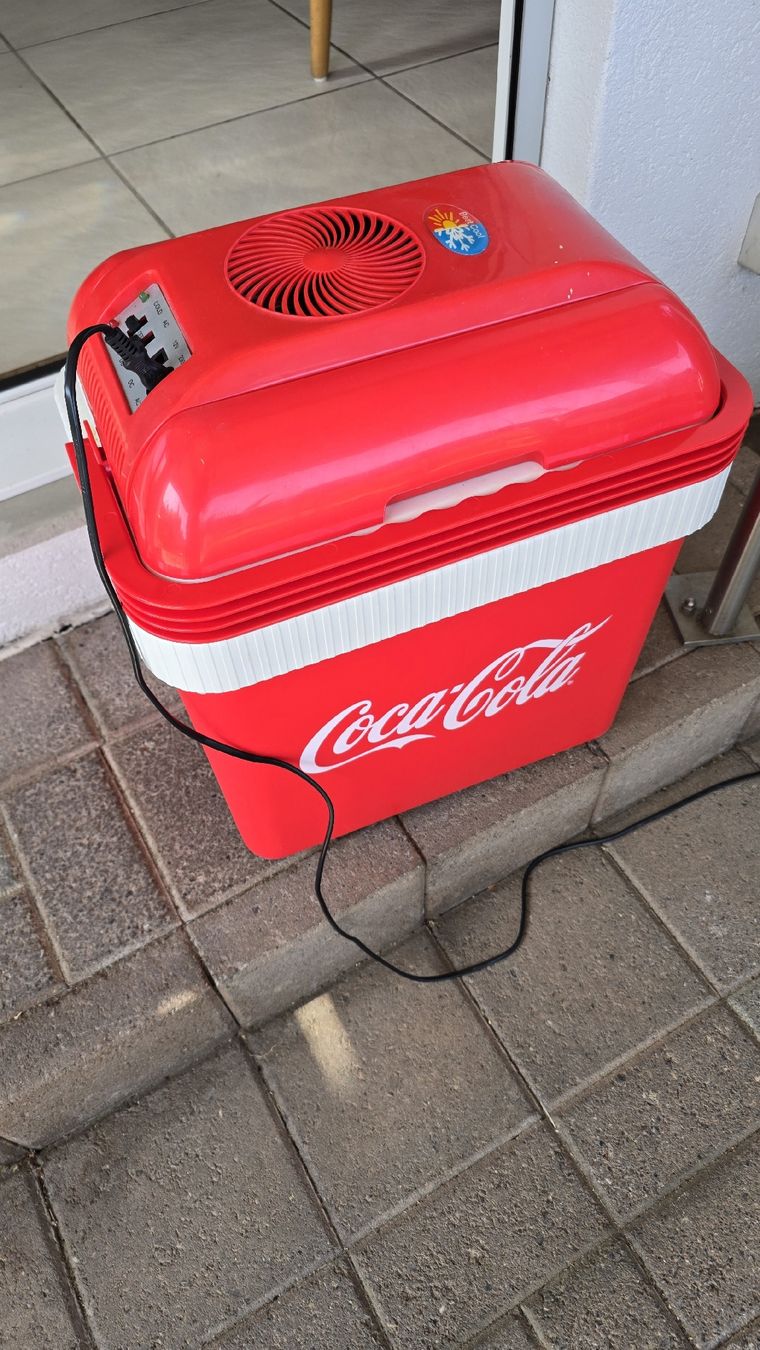 Coca-Cola Frigoriferi & Refrigeratori: Kühl + wärme Box  Coca Cola – Usato da Sursee venduto da M_Z 1