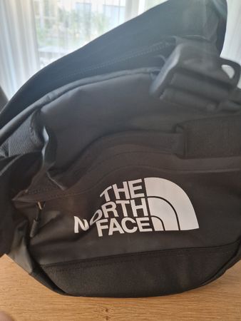 The North Face Reisetasche Dufflebag schwarz Grösse S wie ne