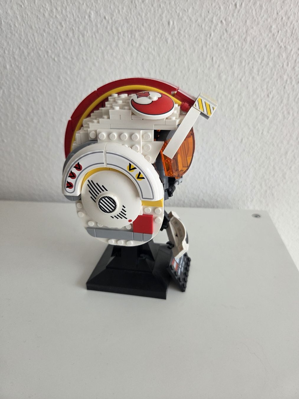 Lego Baukästen: LEGO Luke Skywalker Red Five Helmet 75327 – Gebraucht aus Bonstetten von Emily 1