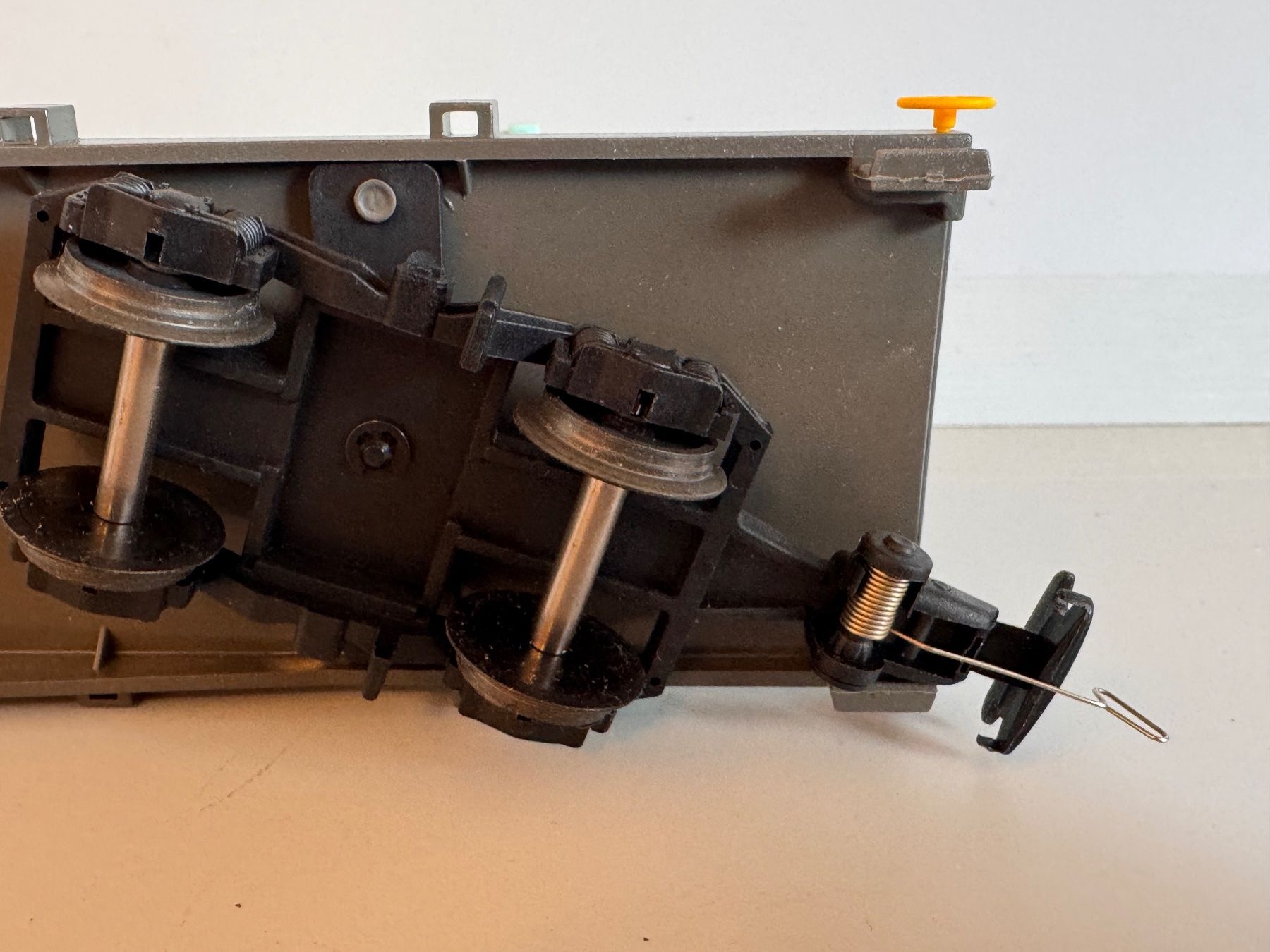 Fama Modelleisenbahnen: FAMA UTZ Container Wagen Spur 0m – Gebraucht aus Bottmingen von Dhaldimann 4