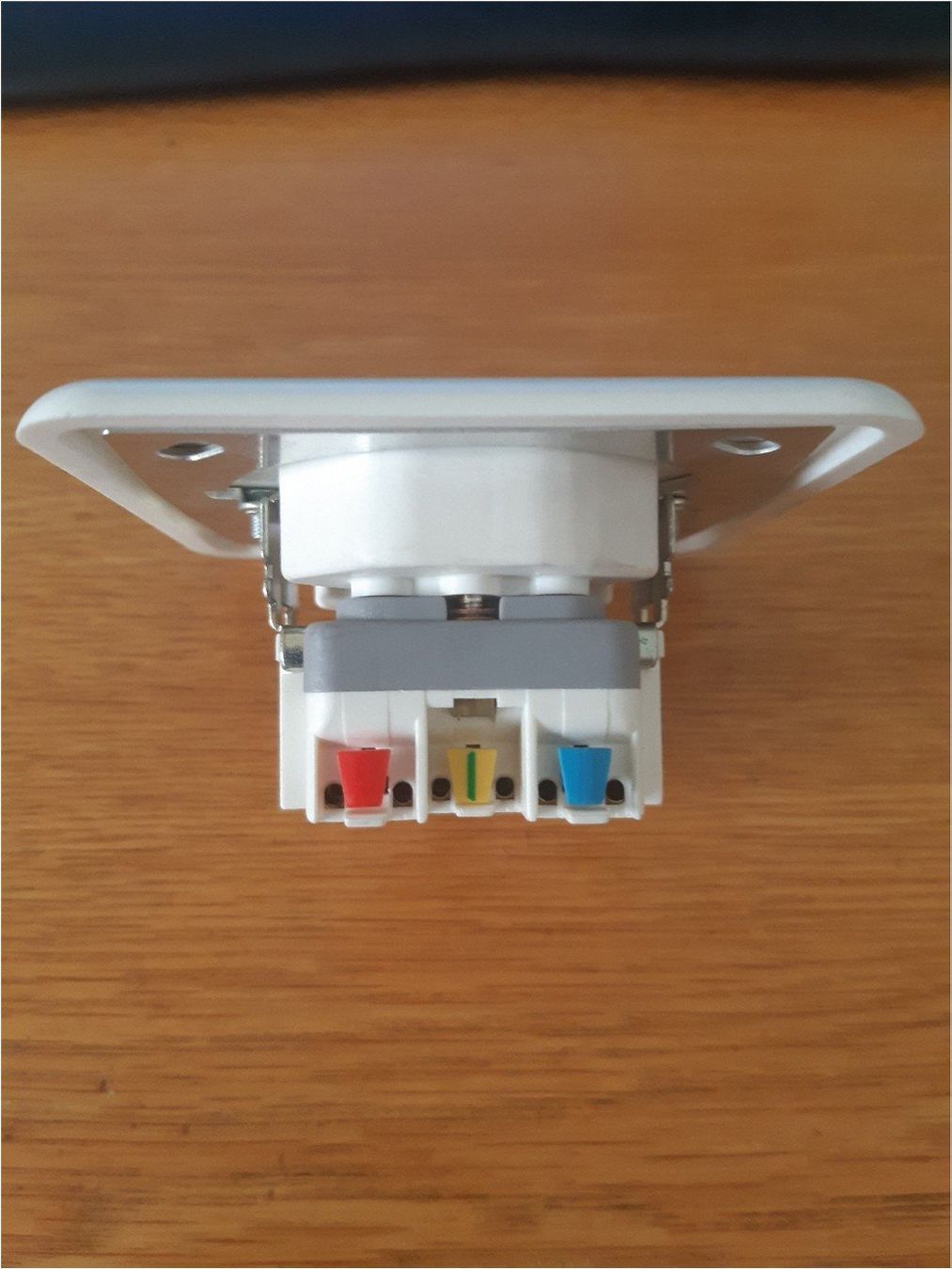 Stecker: Steckdose 230V UP Typ13 2-fach parallel – Neu (gemäss Beschreibung) aus Hofstetten SO von wer_52gh 1