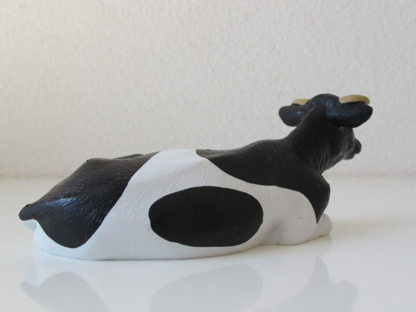 Schleich Statuette: Schleich 13211 Kuh mit Hörner liegend – Usato da Vilters venduto da hedi00 2