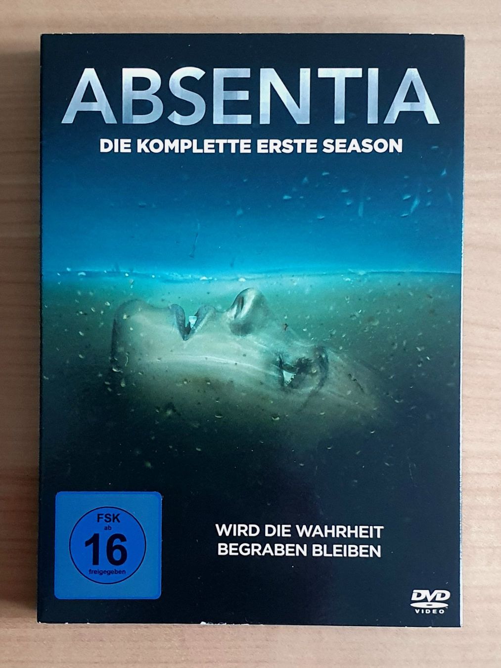 Tutti i DVDs: Absentia  DVD 1. Staffel – Usato da Niederönz venduto da Ynot67