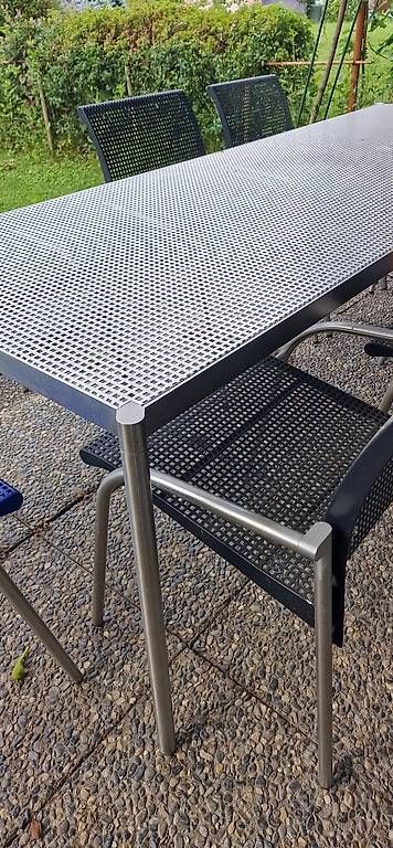 Tavoli: Garten/oder Innen - Unzerstörbares Material  – Usato da Uerikon venduto da Xela55 3