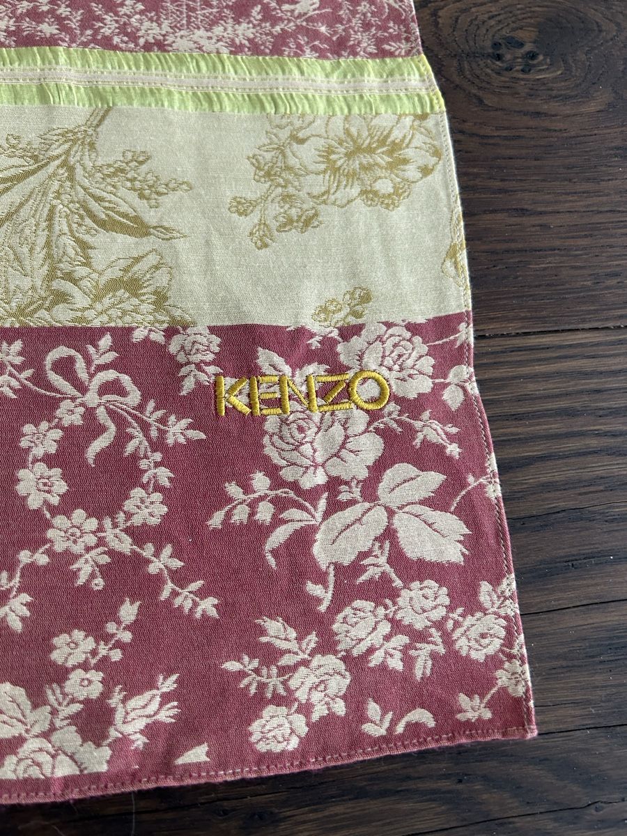 Kenzo Foulards, Tücher & Schals: Kenzo Scarf – Gebraucht aus Wollerau von Dolder23 3