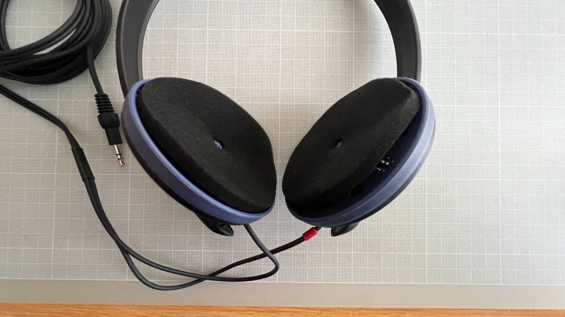 Sennheiser Cuffie: Sennheiser HD 435 Manhatten HD435 – Usato da Lodrino venduto da Stema 1