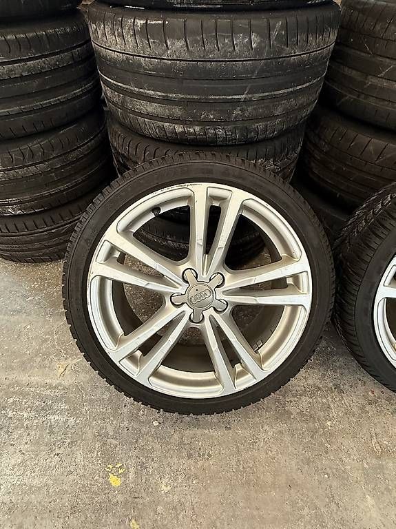 Pneumatici & Ruote complete: Audi S1 Kompletträder  – Usato da Herisau venduto da can-61 3