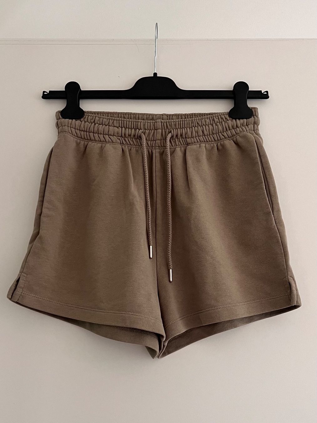 H&M Pantaloni: Kurze Sommerhosen – Usato da Zürich venduto da Mel_Meli