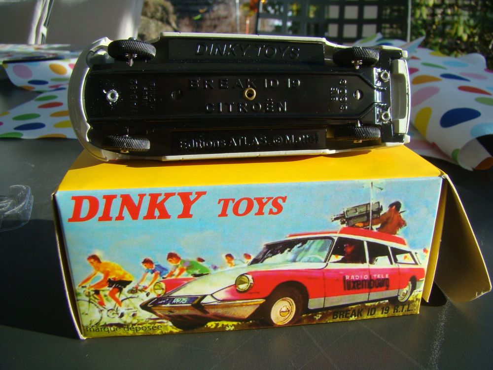 LES INTROUVABLES DE CITROËN DS - 1:24 - Citroên DS 19 - Catawiki