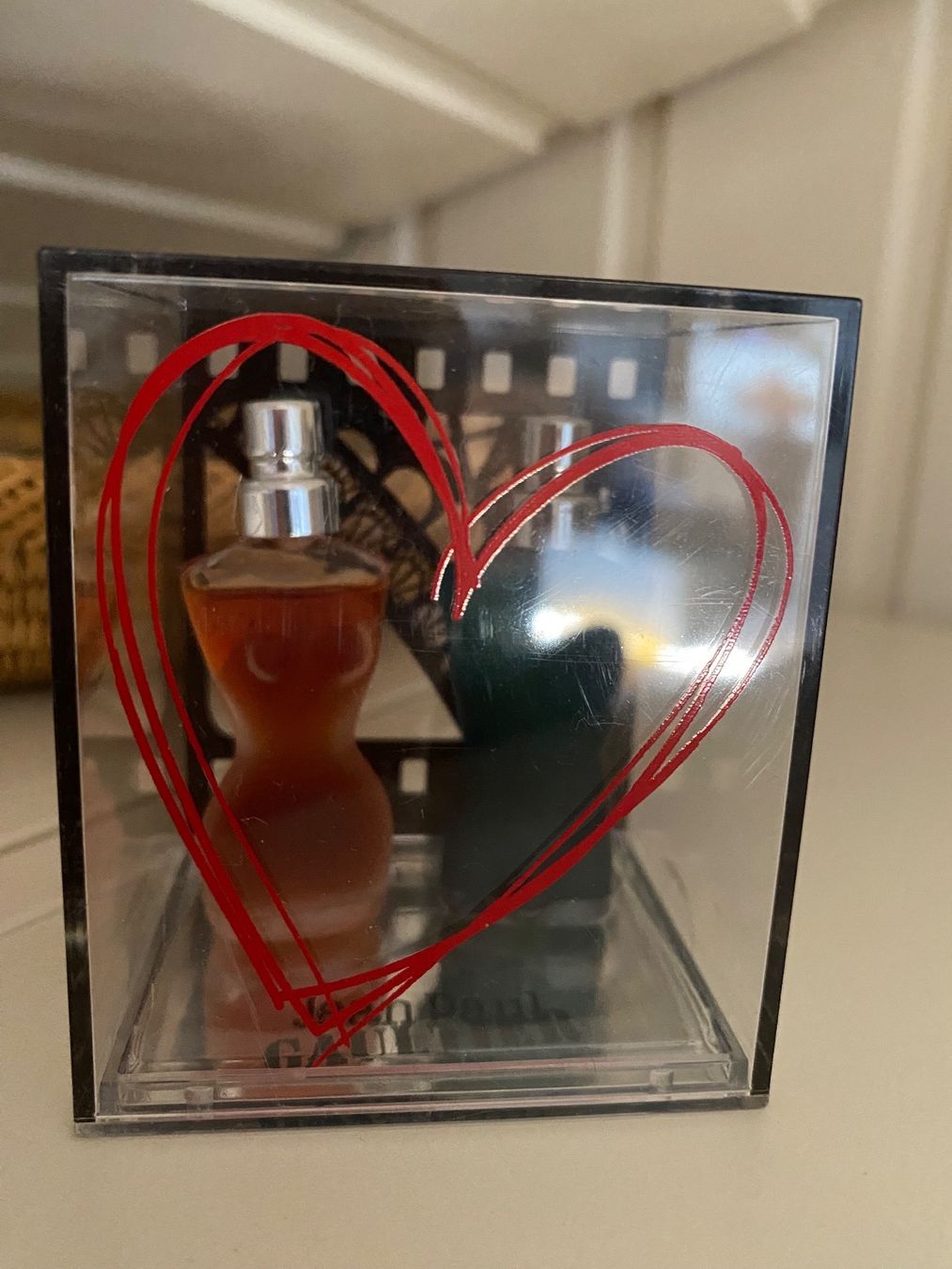 Jean Paul Gaultier Profumi & Eau de Toilette: Coffret miniature Jean-Paul Gaultier – Nuovo e nell'imballaggio originale da Bouveret venduto da wes_7zll