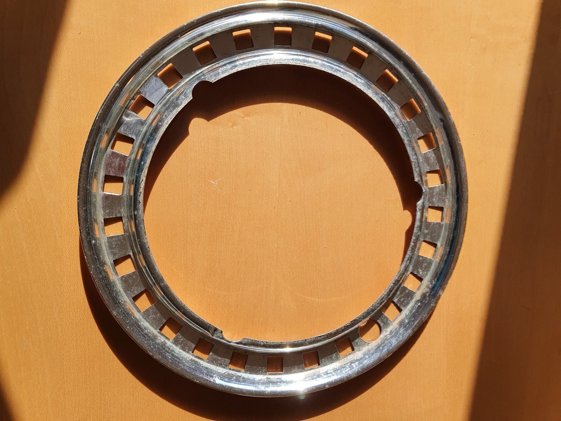 Tutti pezzi di ricambio auto: Radzierring  oldtimer – Usato da Aesch BL venduto da Sommer755