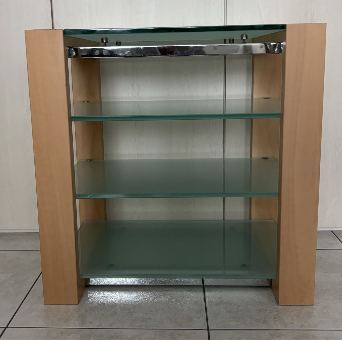Mobili TV: TV Möbel aus Glas – Usato da Rothrist venduto da Pringel76 2