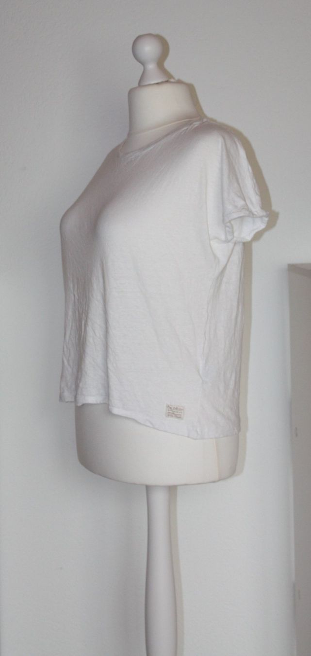 T-Shirts: T - Shirt weiss mit Spitze Gr. XL – Neu (gemäss Beschreibung) aus Flüelen von Diversicum-Textil 2