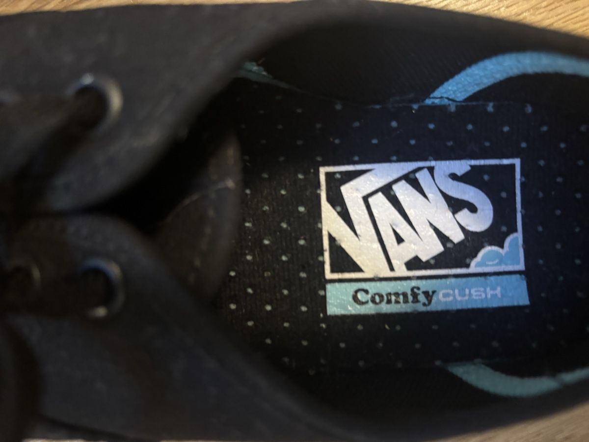 Vans Scarpe da uomo: Schwarze Vans Schuhe – Usato da Tafers venduto da JP911 8