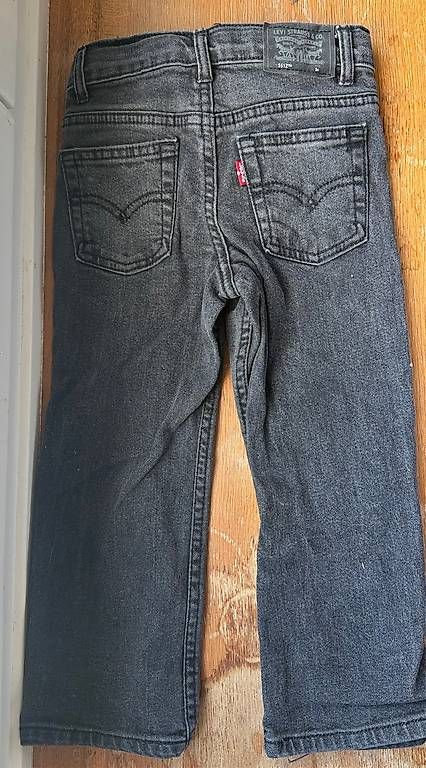 Pantaloni: Levis Jeans NEU Gr. 98 – Nuovo e nell'imballaggio originale da Bern venduto da sshueli 1
