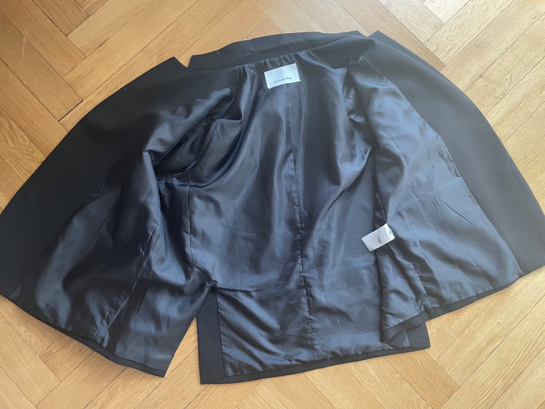 Giacche: Frankie Shop black blazer, size XS – Usato da Zürich venduto da daria_m 7