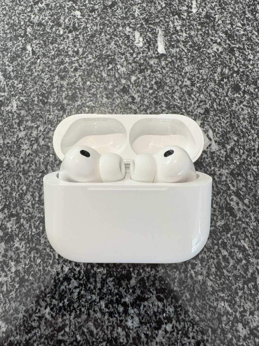 Apple Cuffie: Apple AirPods Pro 3 – Nuovo e nell'imballaggio originale da Niederwil SG venduto da SuisseArchive 4