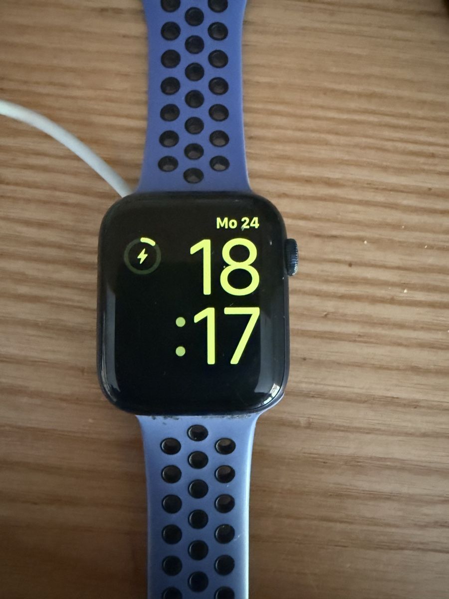 Apple Smartwatch: Apple Watch Serie 6 – Usato da Gisikon venduto da snoovy