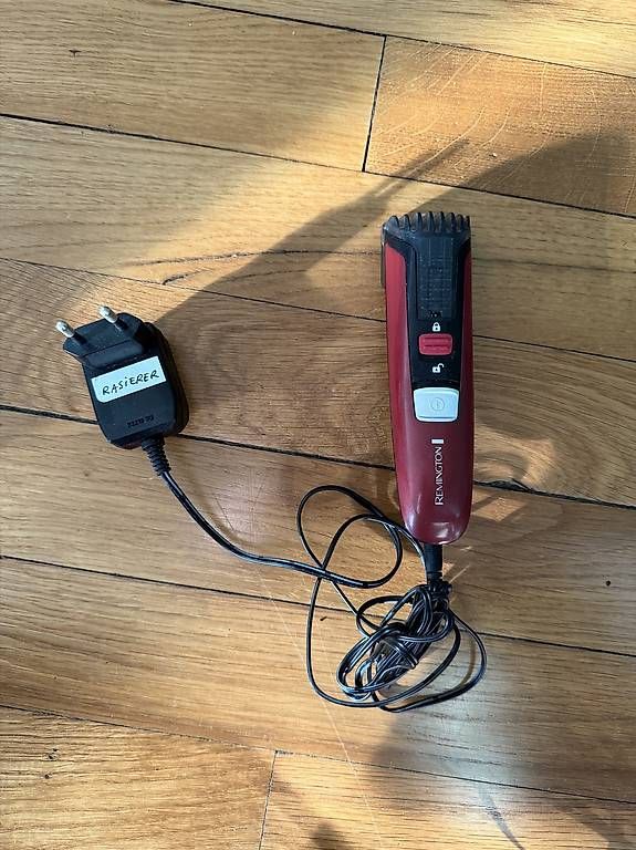 Rasoi & Lamette da barba: Rasierer von Remington – Usato da Zürich venduto da Soschi-25