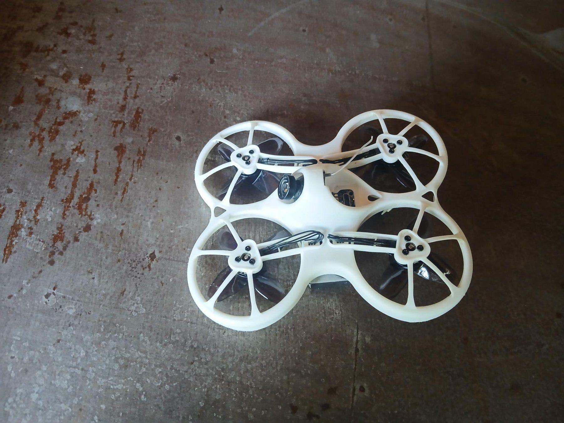 Modellismo RC: EMAX Tinyhawk Drohne mit Brille – Usato da Latterbach venduto da melinaspy 1