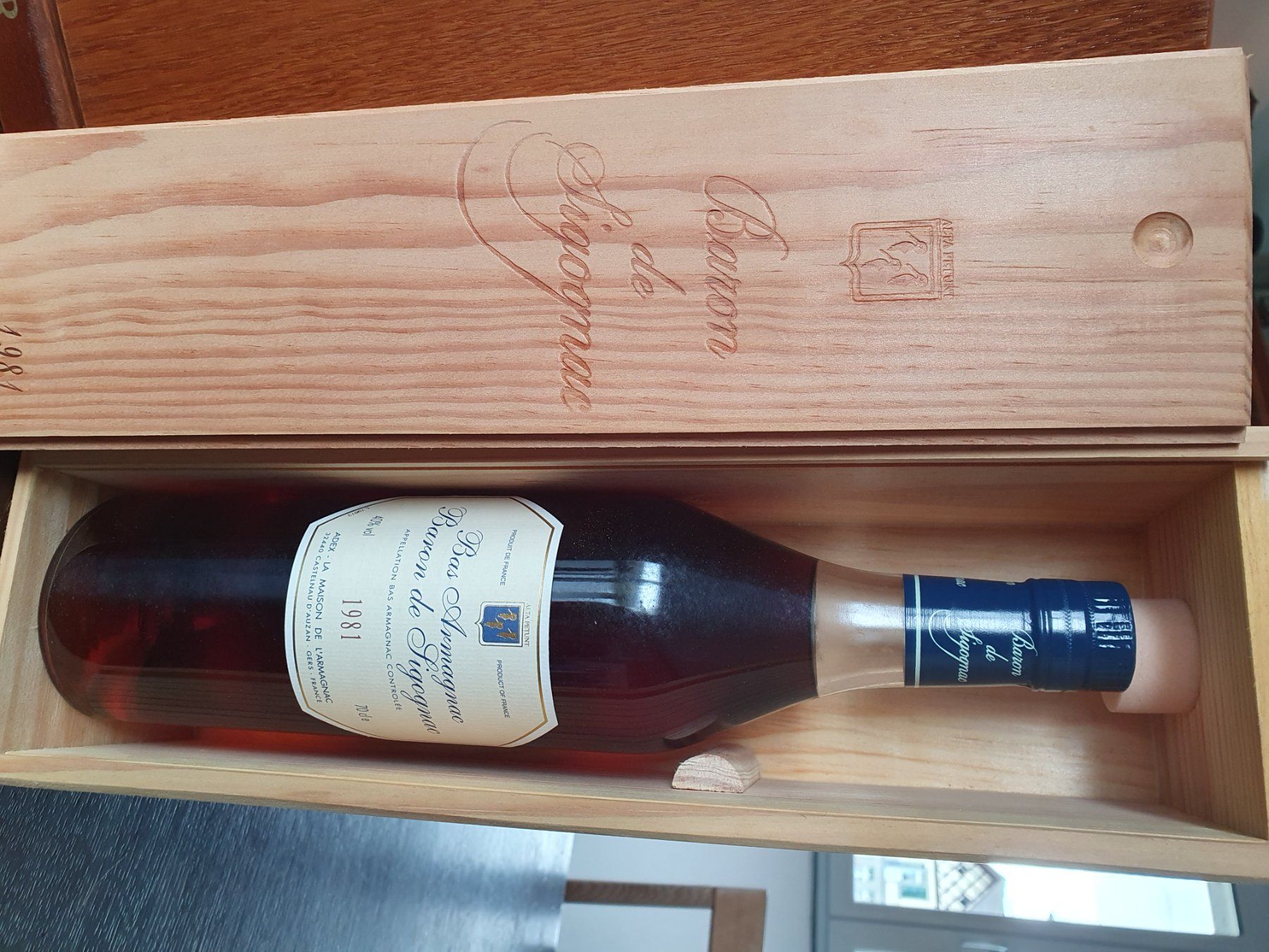 Bevande alcoliche: Baron de singognac 1981 bas armagnac – Nuovo e nell'imballaggio originale da Mammern venduto da Iten-chris