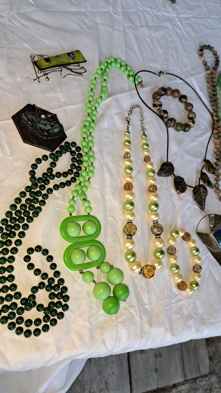 Altri gioielli: Modeschmuck Vintage Konvolut  – Usato da Kölliken venduto da Upcycling-by-Mc-TAM 1