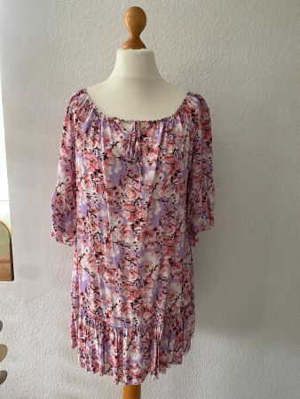 Blumenkleid in Gr. M (38-42)