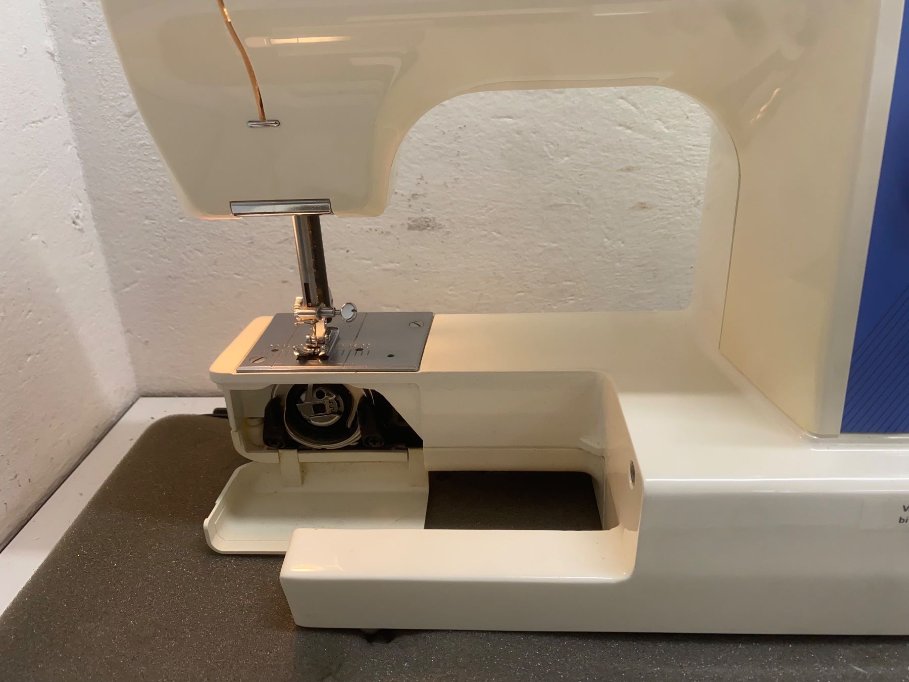 Macchine da cucire: Privileg Super Nutzstich Quick System  435 Nähmaschine – Usato da Niederdorf venduto da LeptonAG 2