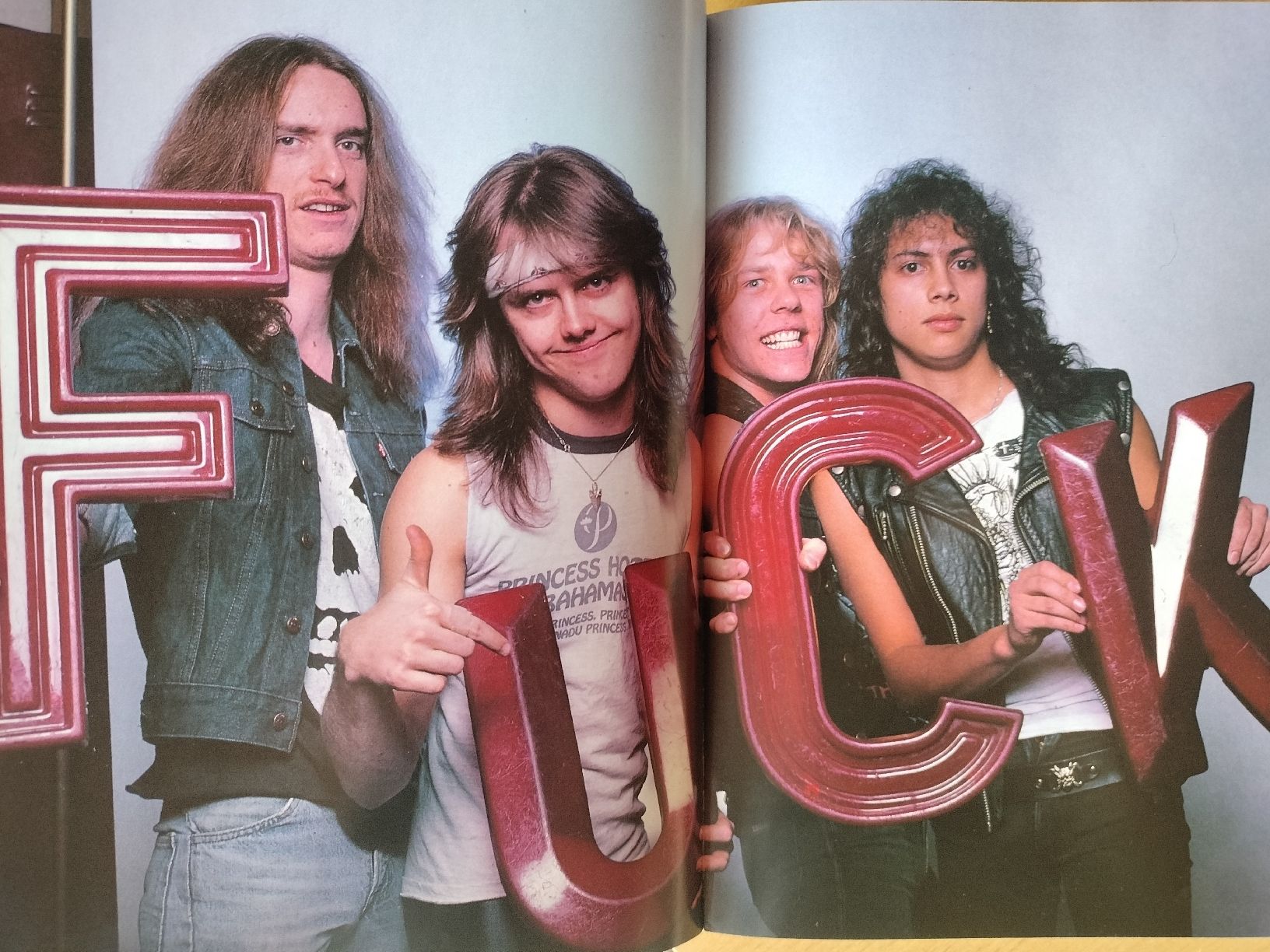Riviste & Magazine: Metallica Buch von 1991 – Usato da Schwanden Sigrisw venduto da cadieux71 5