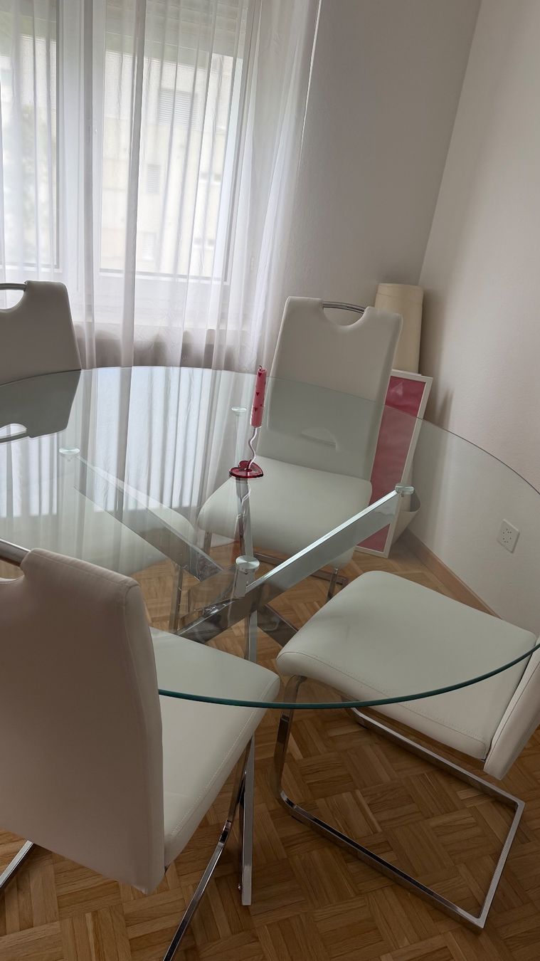 Set de table et chaises: Esstisch und Stühle! – Neuf (Voir description) à Neuenhof par rit_5ydf 4