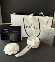 CHANEL - Parfumminis  Papiertasche Kamelie Geschenksband