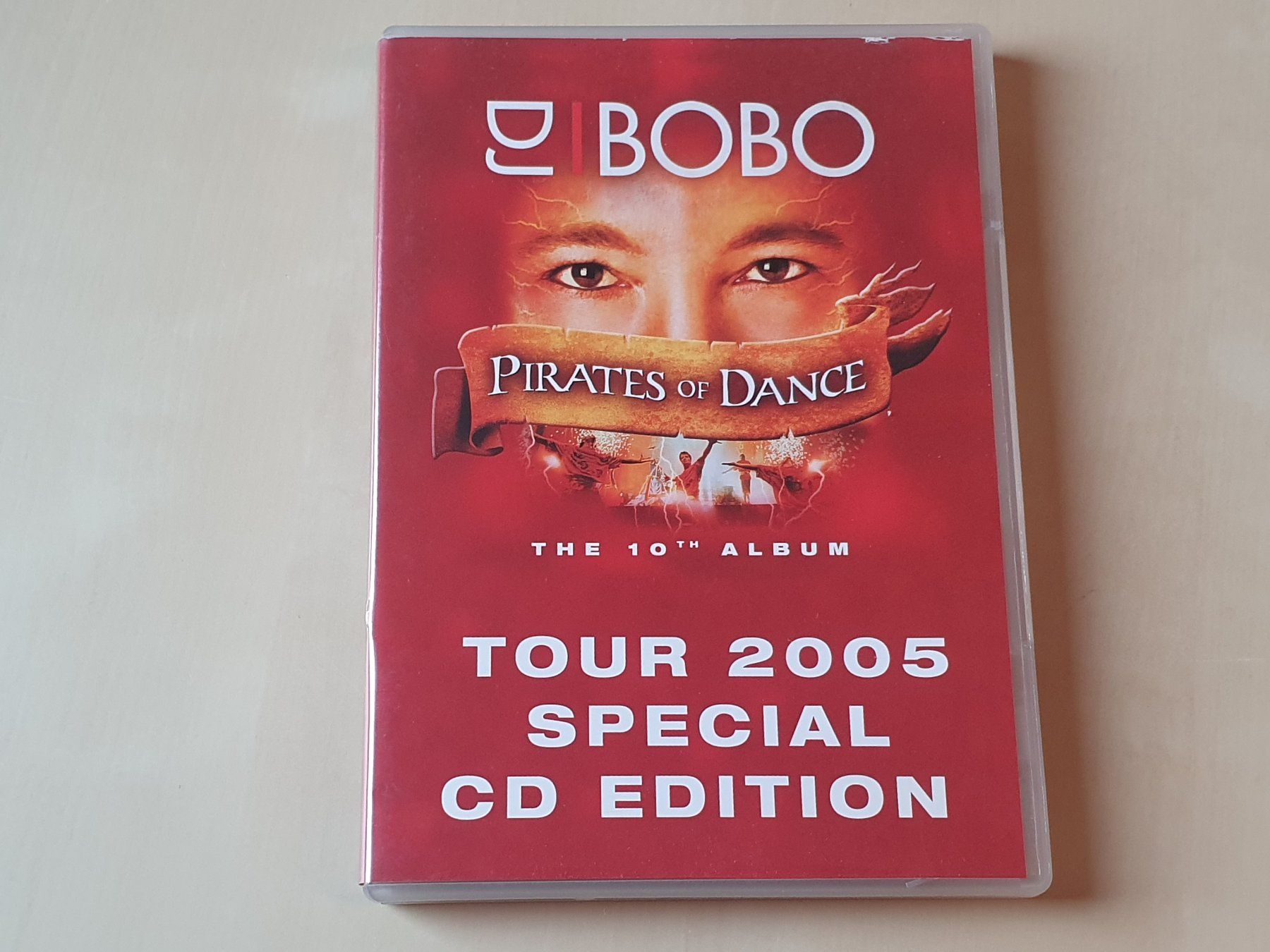 CD: DJ Bobo Pirates of Dance – Usato da Stansstad venduto da collectorsshop