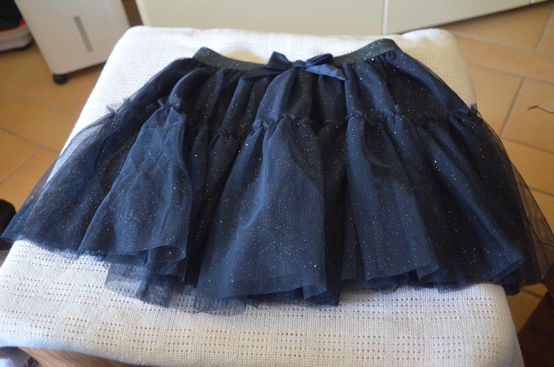 Lotti & Set di vestiti: TAILLE 122-128 - KLEIDERPAKET – Usato da Chiasso venduto da Dolly015 1