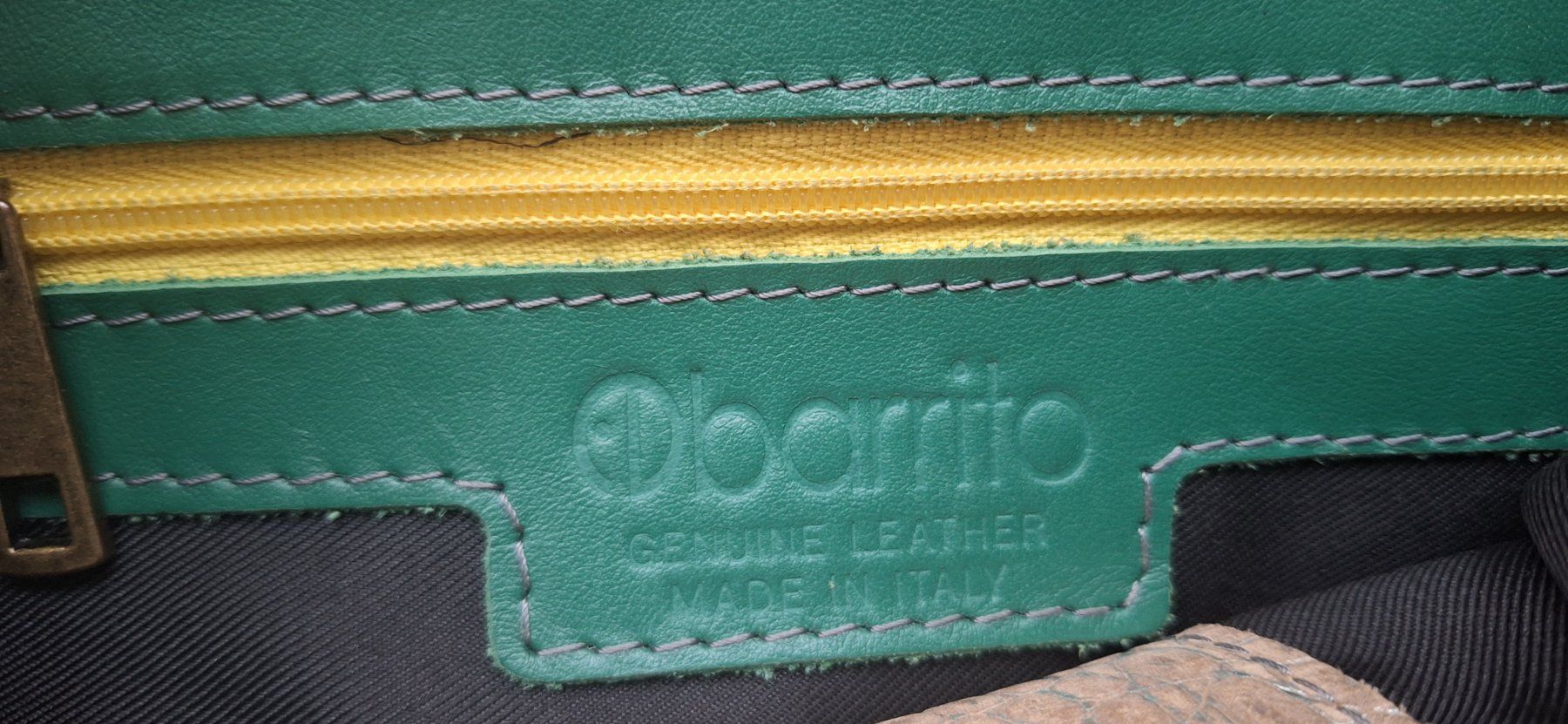 Borse da donna: Sac Ebarrito 100% cuir, multicolore – Usato da St-Triphon venduto da Jldr0 7