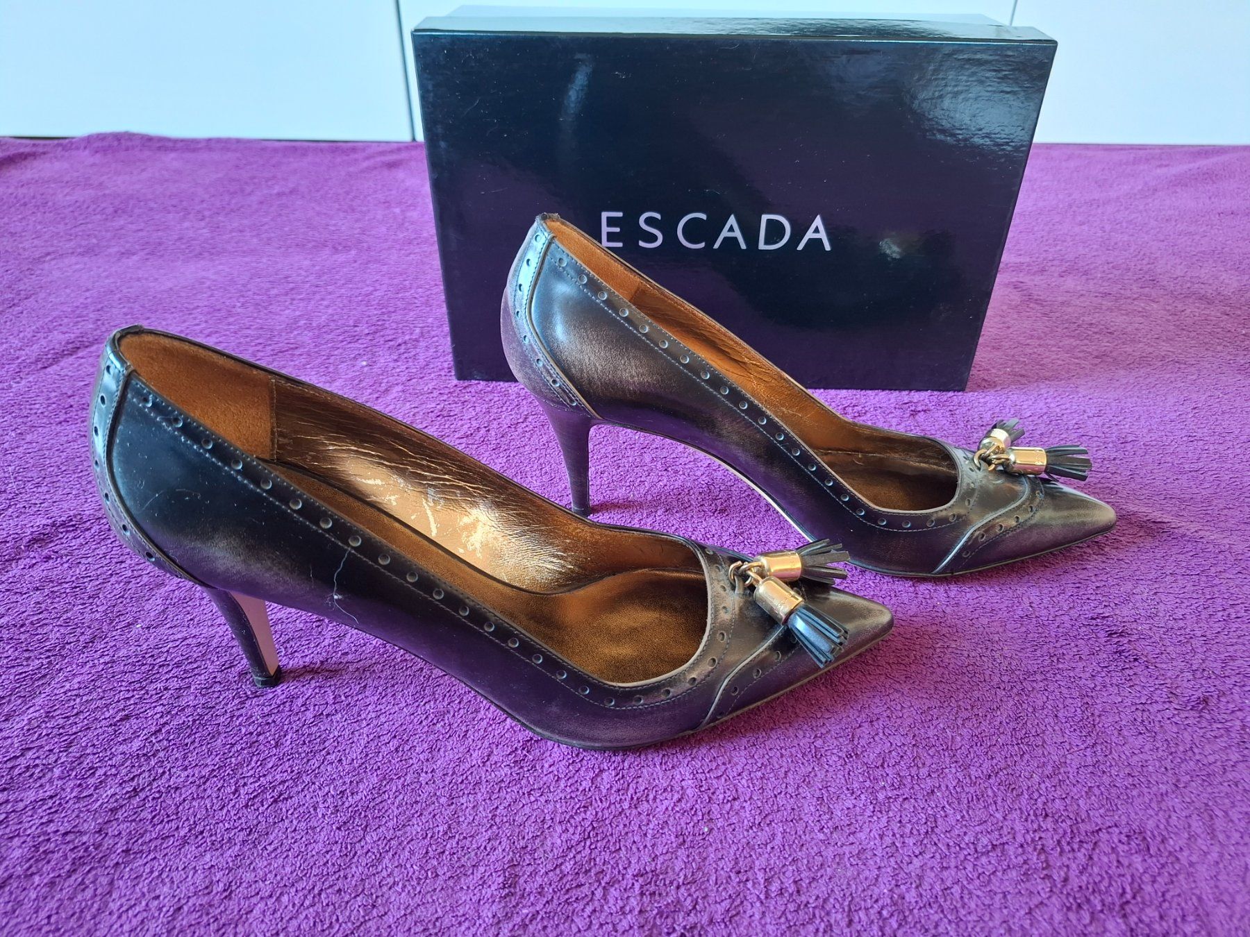 Escada Scarpe da donna: Elegante original Escada Pumps, Grösse 40 - neuwertig – Usato da Müllheim Dorf venduto da Seeeule01 4