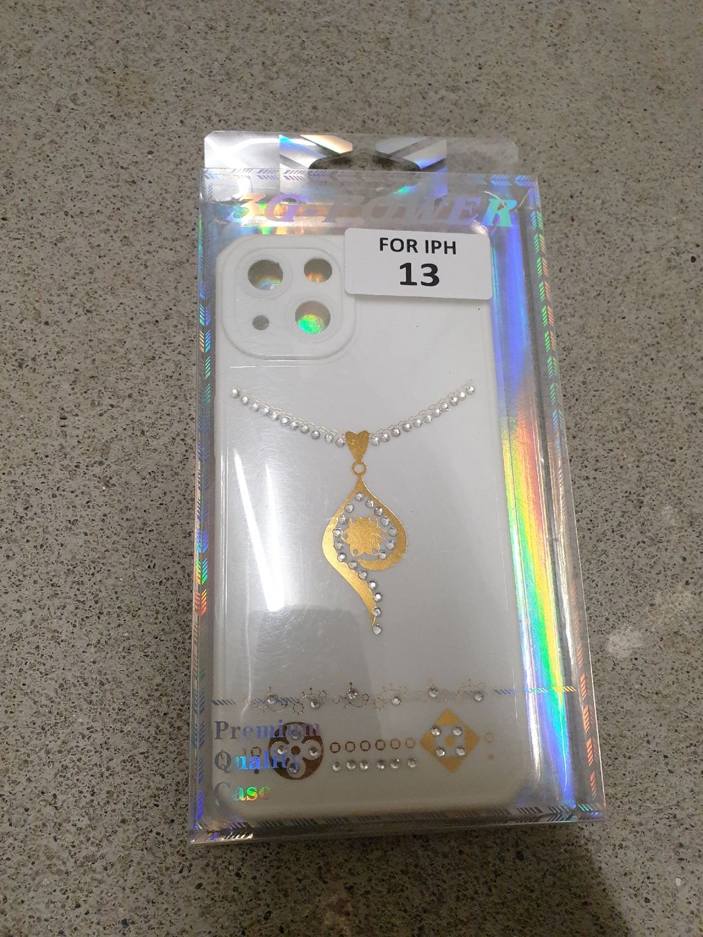 Apple Cover & Protezioni schermo: iphone 13 Silicon case cover – Nuovo e nell'imballaggio originale da Ittigen venduto da Ziok187