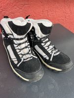 Gefütterte Winterstiefel / Snowboots, Gr. 40 , Schwarz/Weis