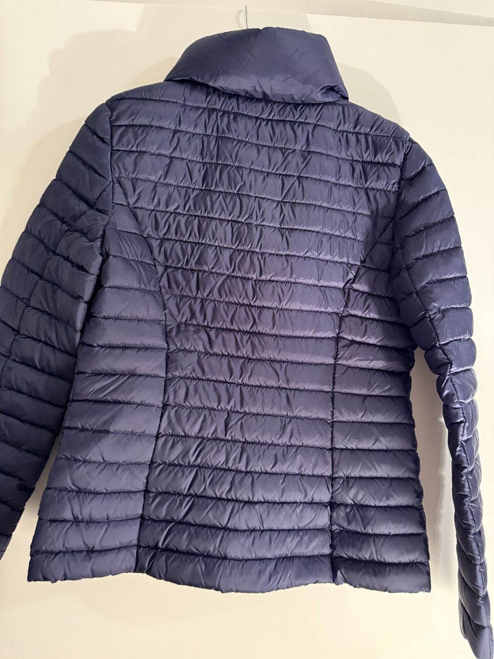 Esprit Giacche: Esprit Damen Steppjacke / Winterjacke dunkelblau Gr. S – Usato da Zürich venduto da SEDRAEN 4