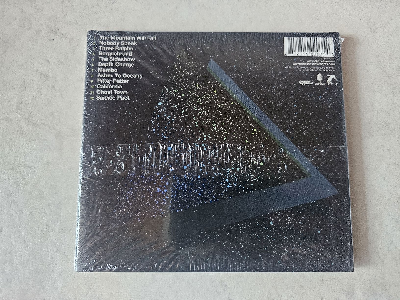 CD: Dj Shadow  -  The Mountain Will Fall / Fabrikneu – Nuovo e nell'imballaggio originale da Schneisingen venduto da backstore24 1