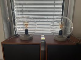 Set: 2 Runde Tischlampen (Glas & Beton-Optik)
