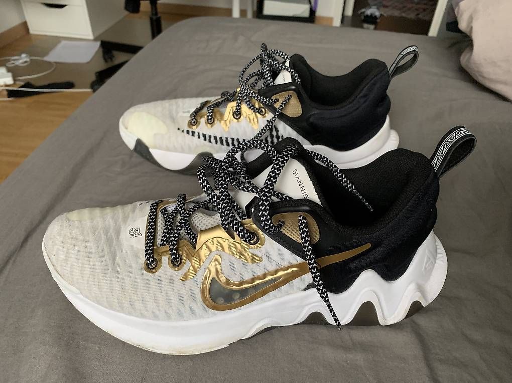 Chaussures hommes: Baskets Nike – D'occasion à Carouge GE par Pageval 4