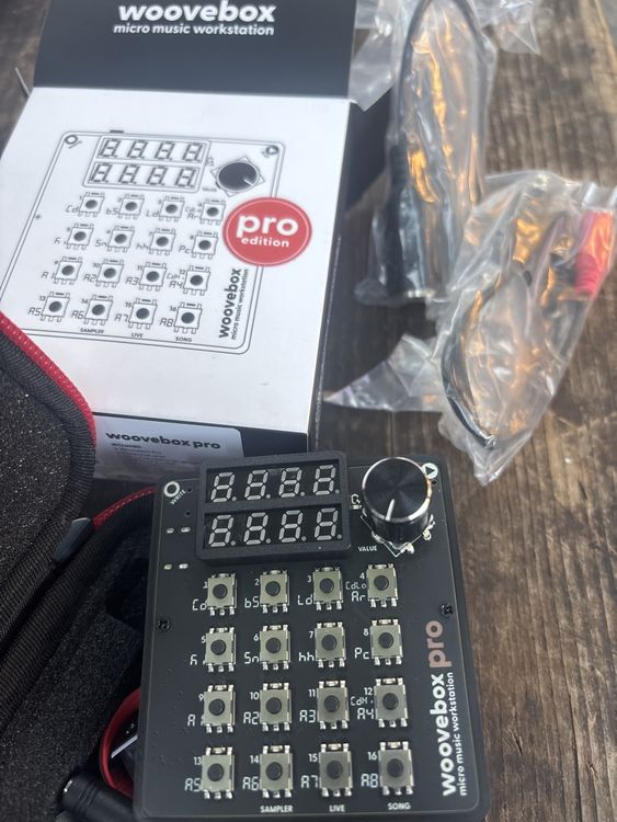 Woovebox pro micro music synthesiser (Neu und originalverpackt) in ...