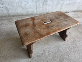 grosser antiker Holz Schemmel Hocker Stuhl Fuss Tisch