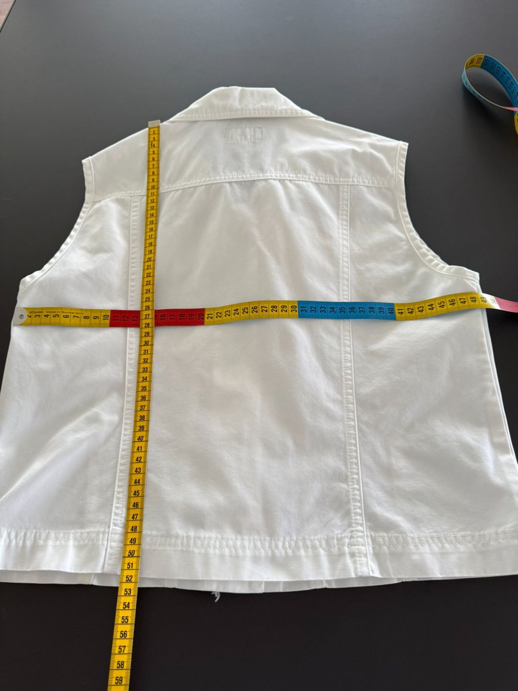 Camicette: Hirsch Kurze ärmellose Bluse in Weiss, Gr. 40 – Usato da Muri b. Bern venduto da ris_m7jw 3