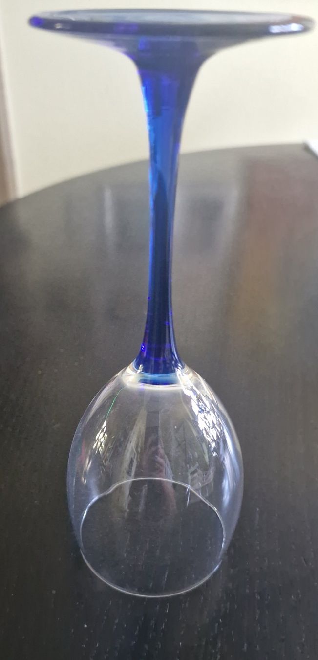 Bicchieri: Weinglas mit blauem Stil – Usato da Regensdorf venduto da surber54 1