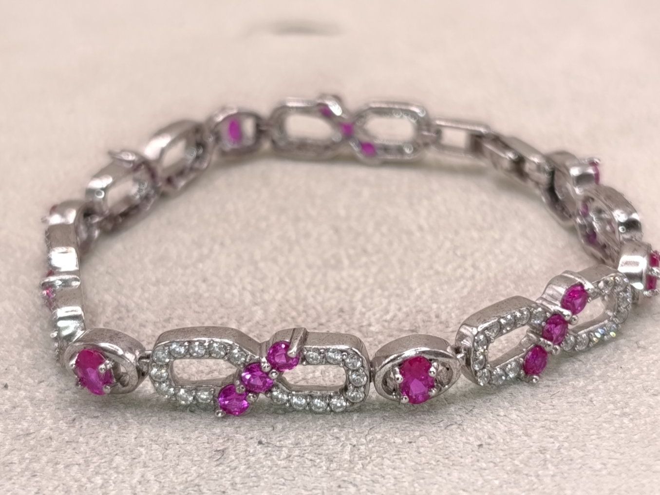 Armbänder & -reifen: Vintage 925er Silber Armband Rubin Edelstein Zirkonia Top – Gebraucht aus Steffisburg von 1.Schmuckschatulle